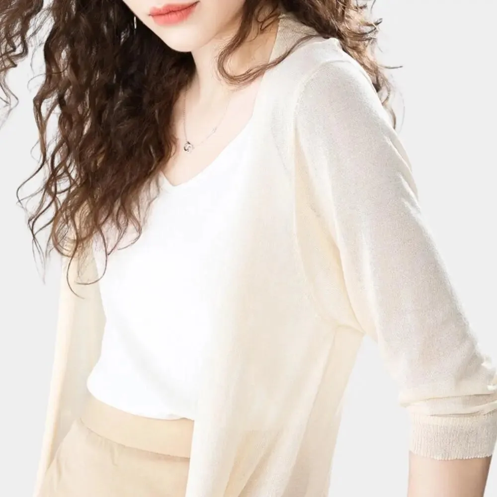 Andromeda - Lightweight Casual Woman's Top