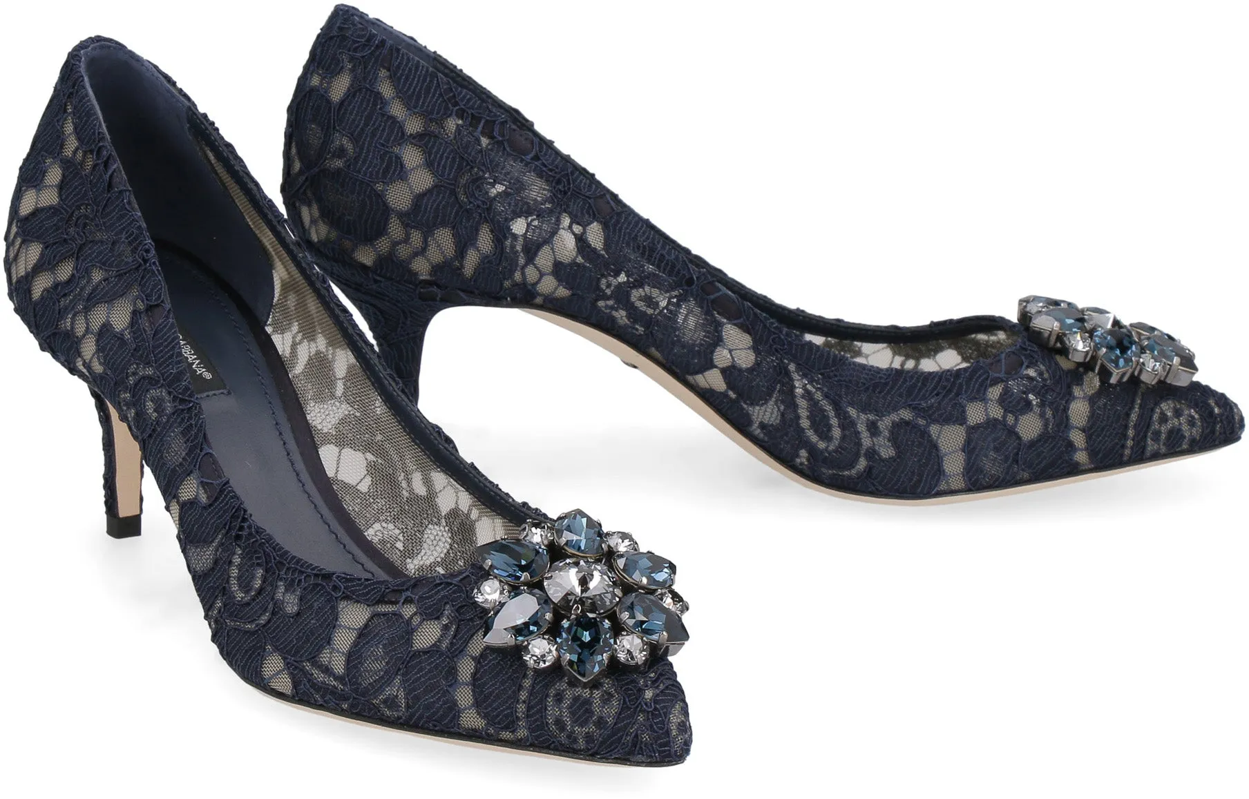Bellucci lace pump