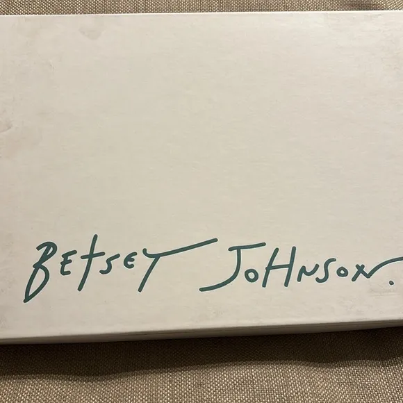 Betsey Johnson SB Jad Fishnet Evening Pump