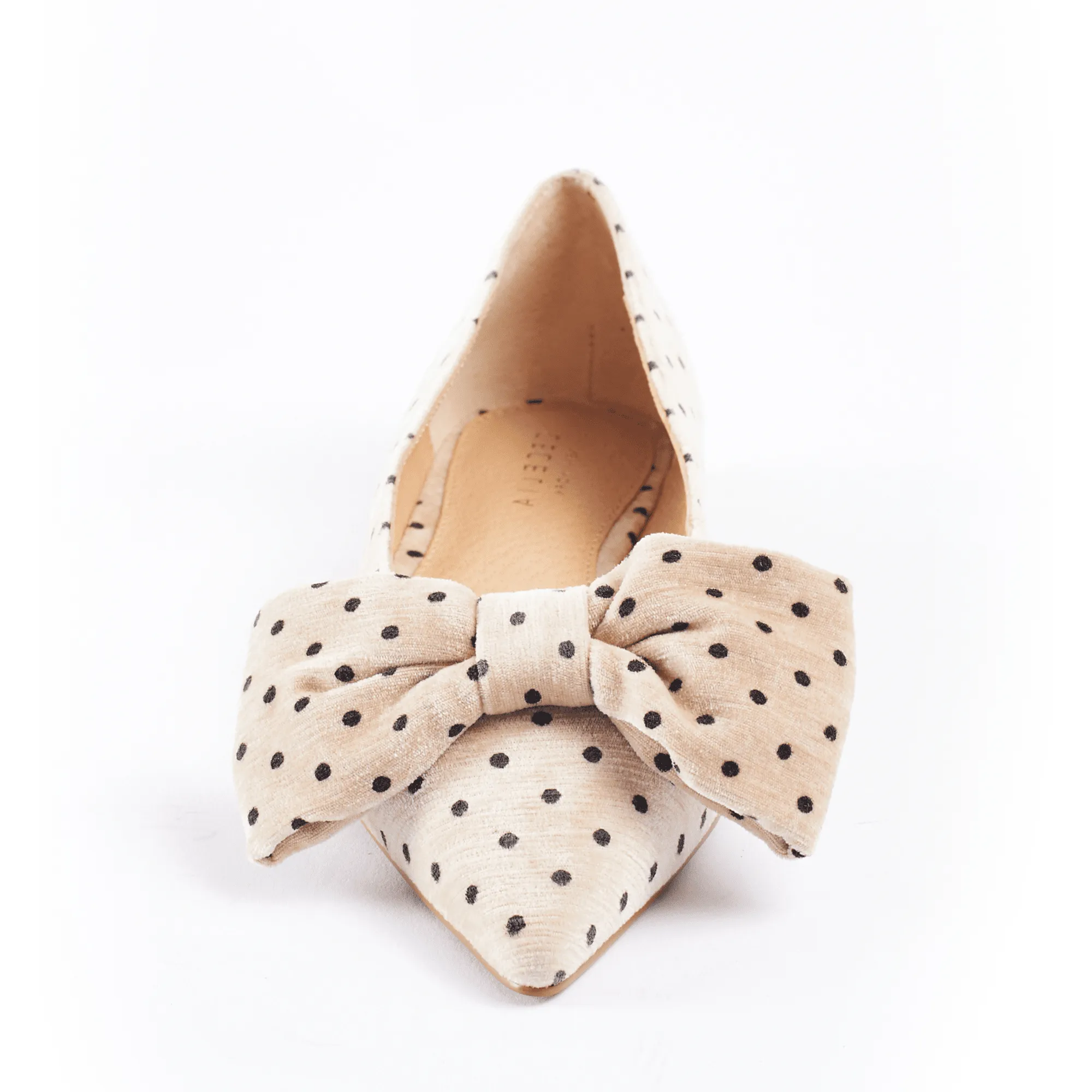 BRIE BOW