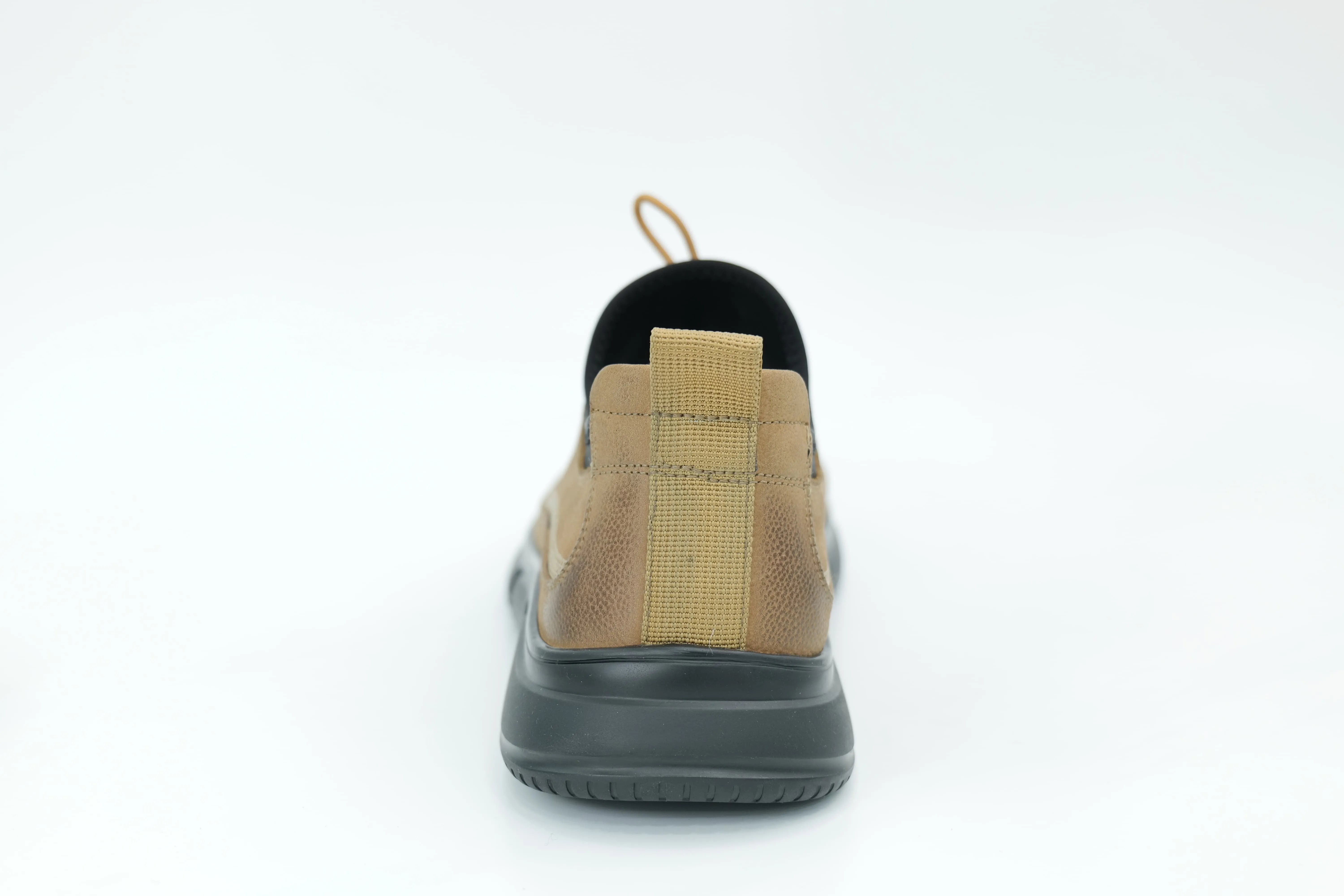 Casual shoes