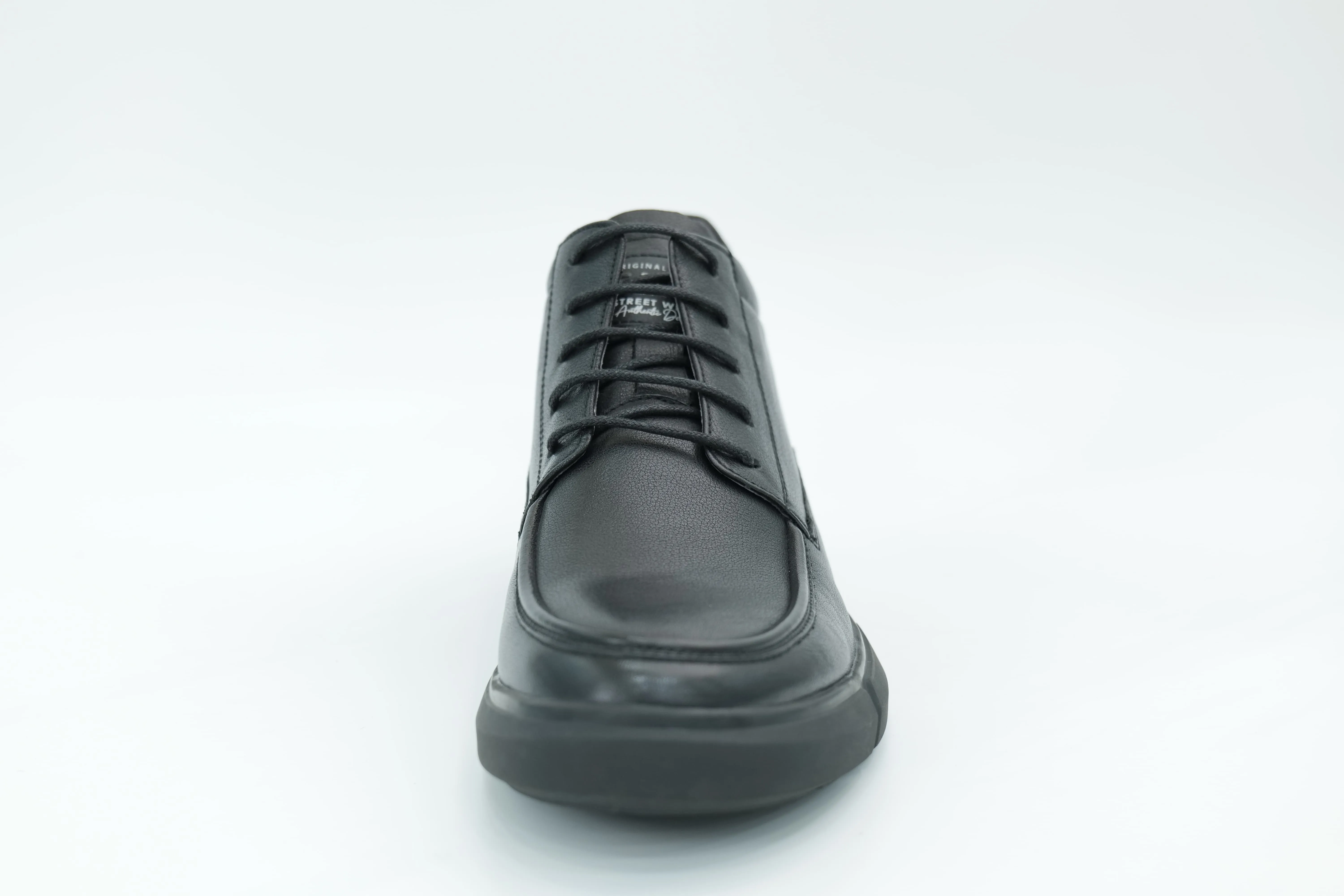 Casual shoes