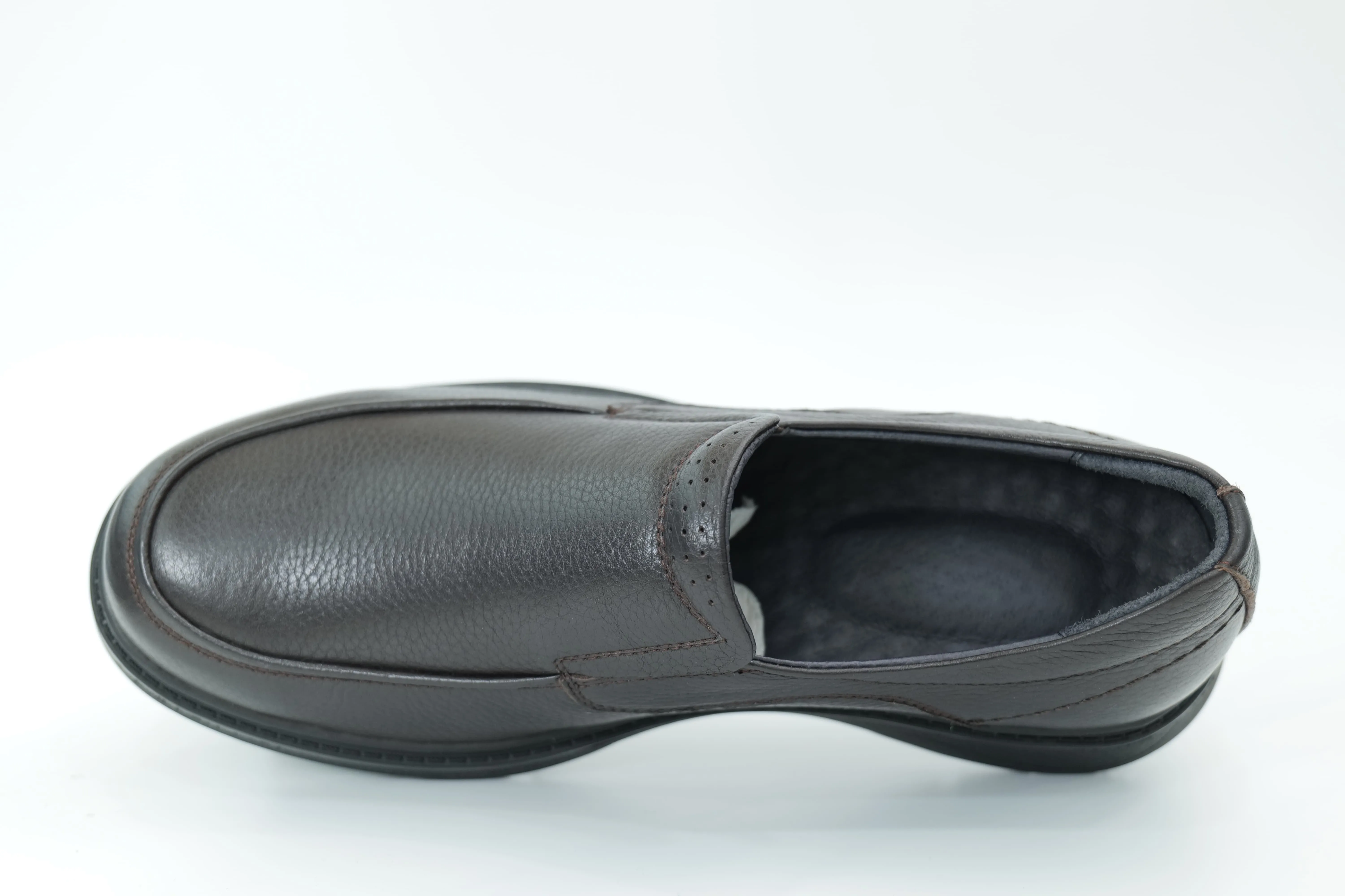 Casual shoes