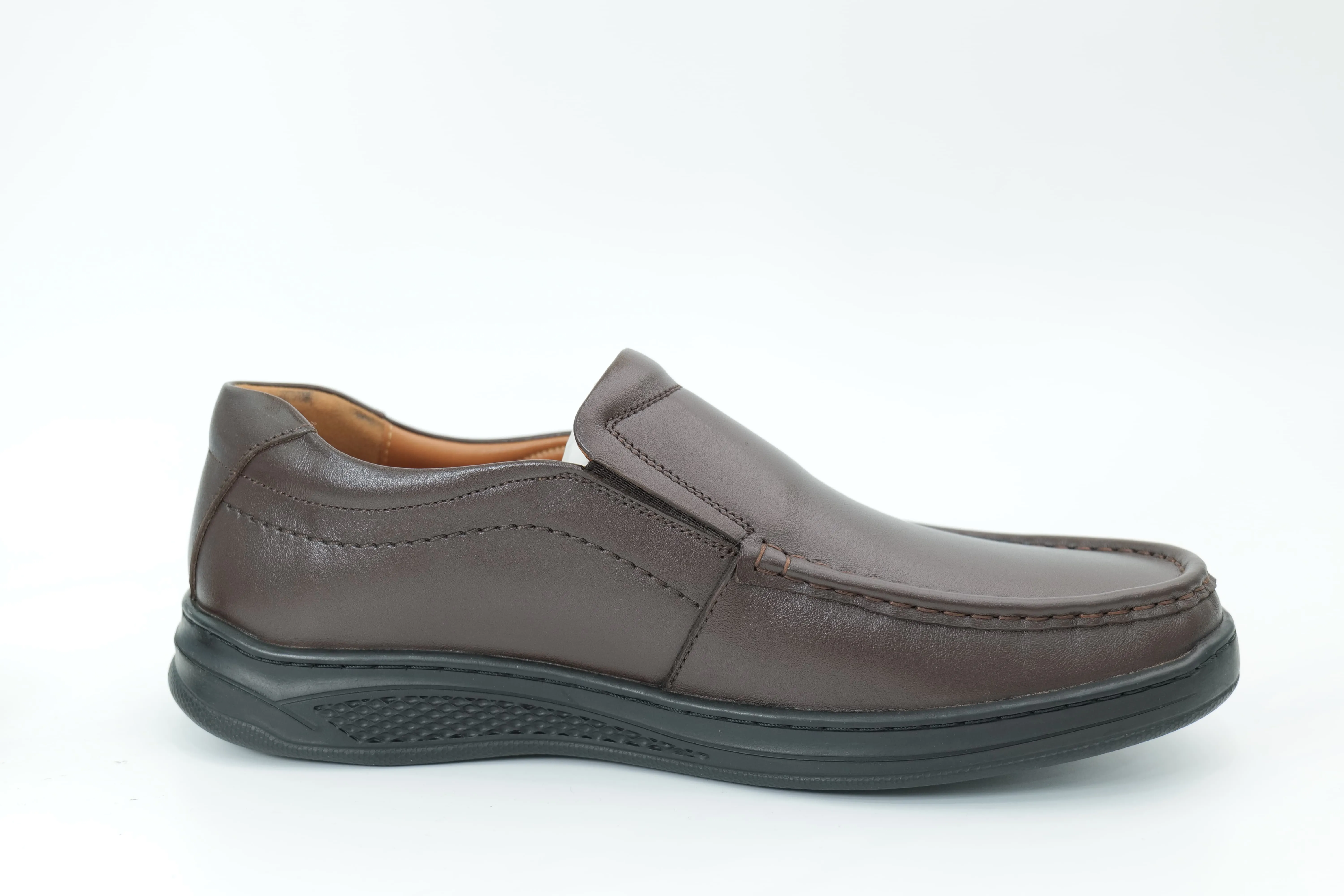 Casual shoes