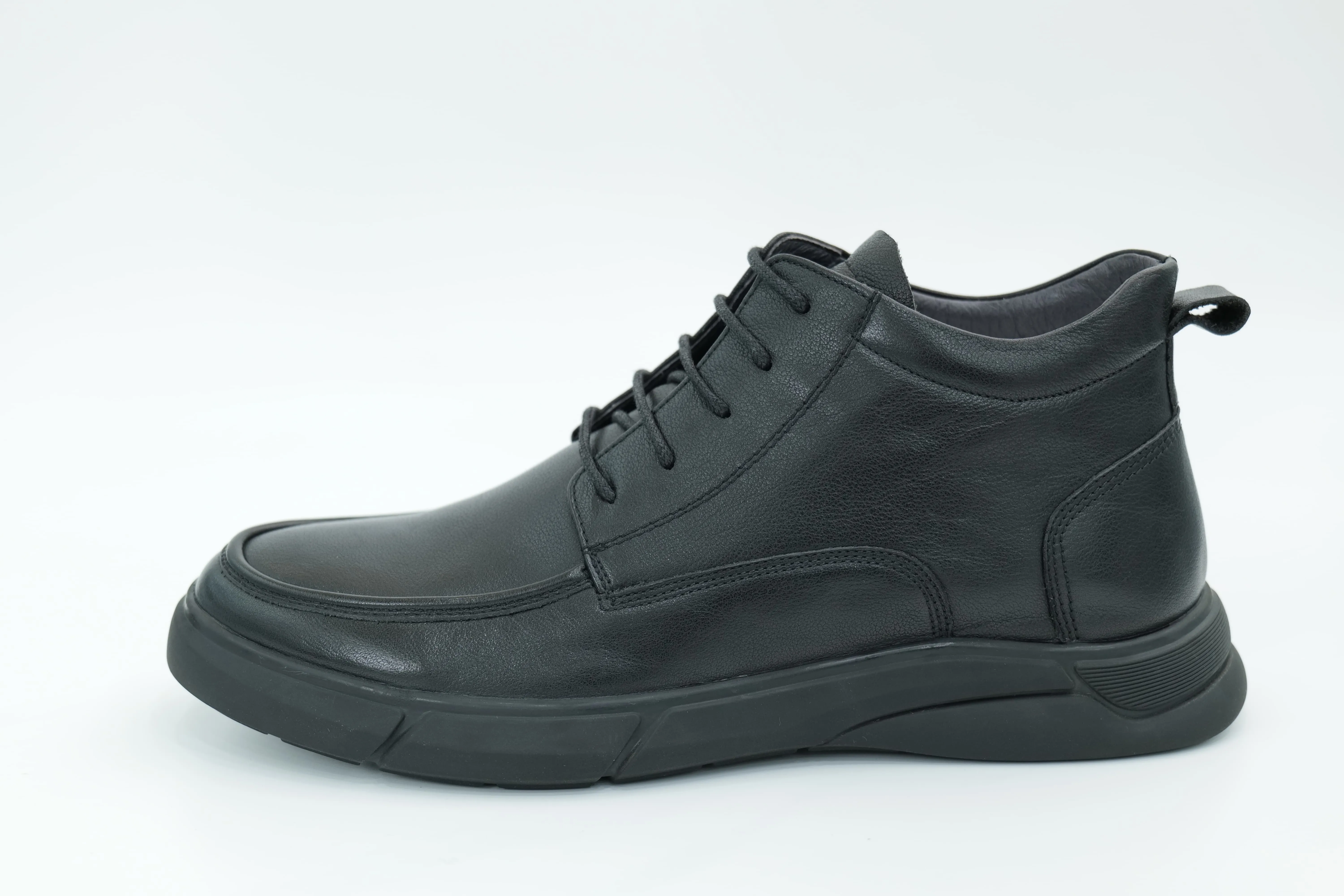 Casual shoes