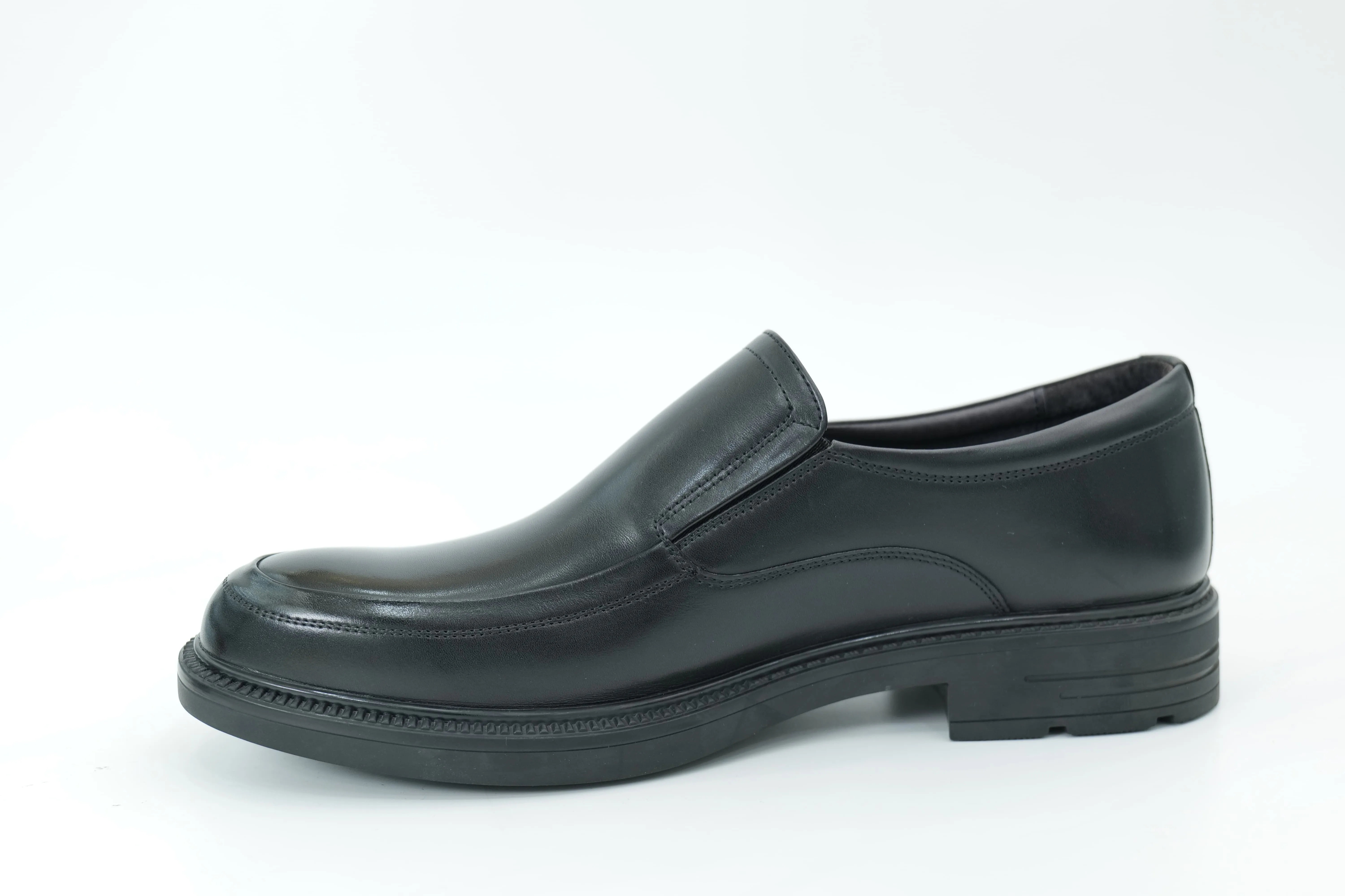 Casual shoes