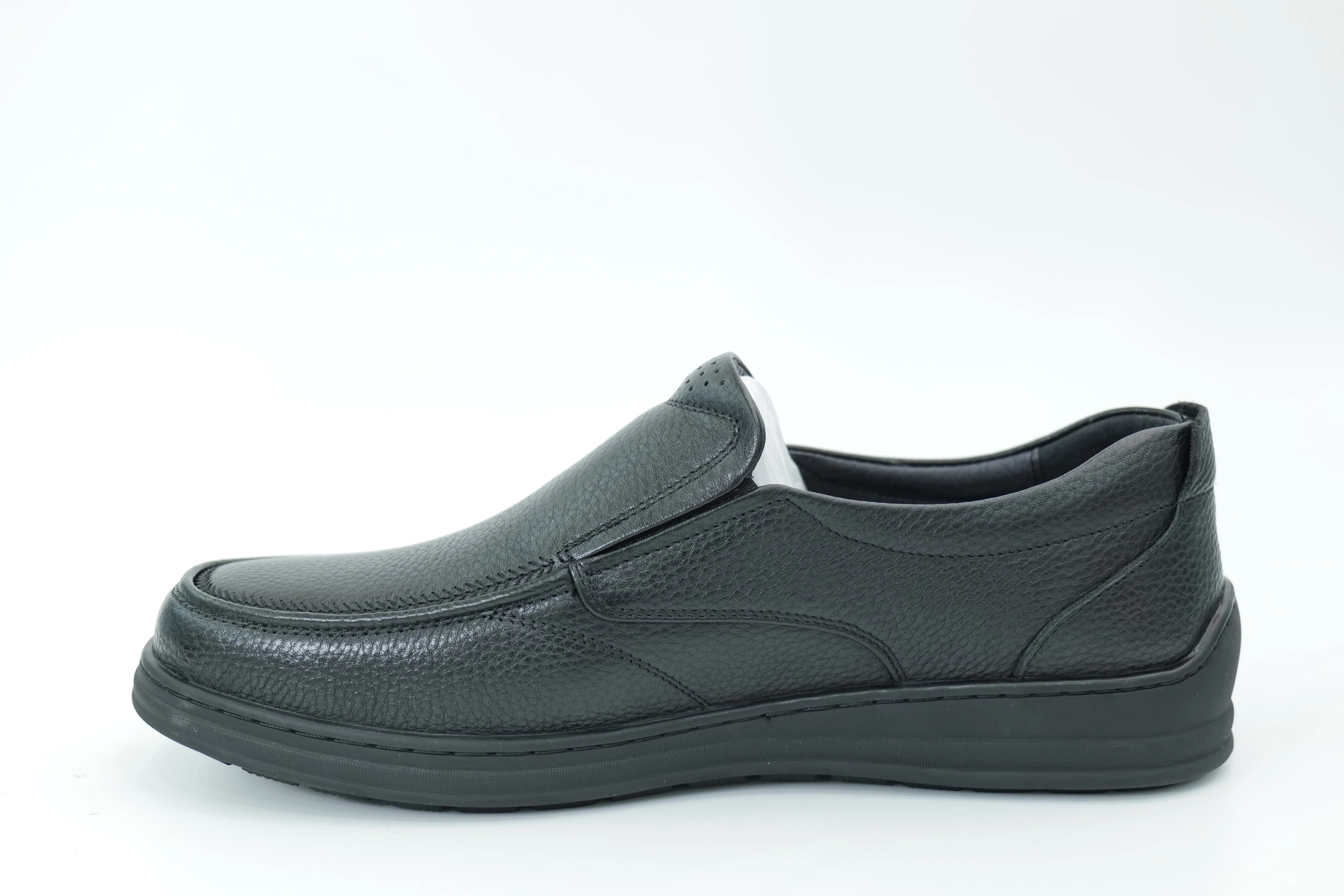 Casual shoes