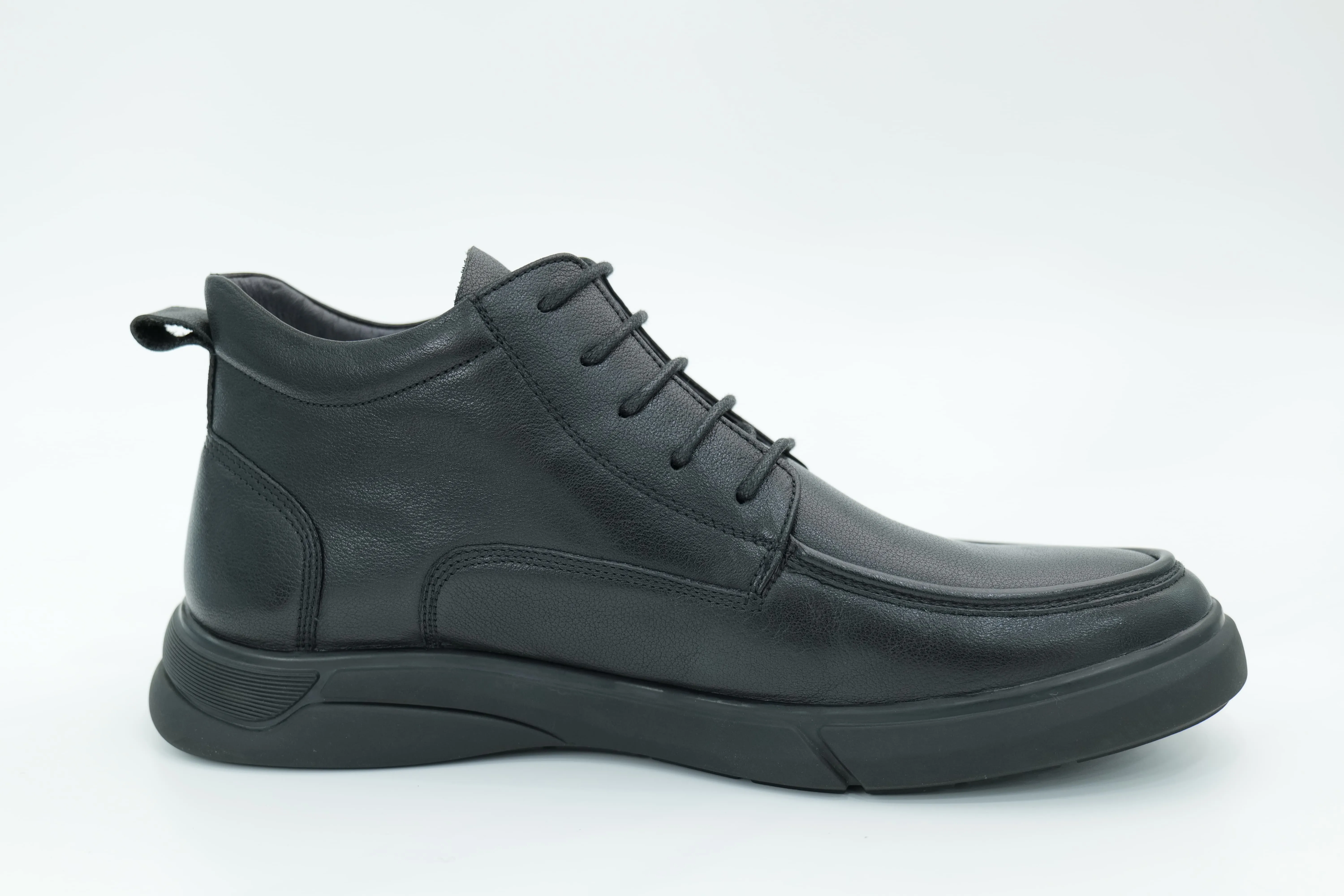 Casual shoes