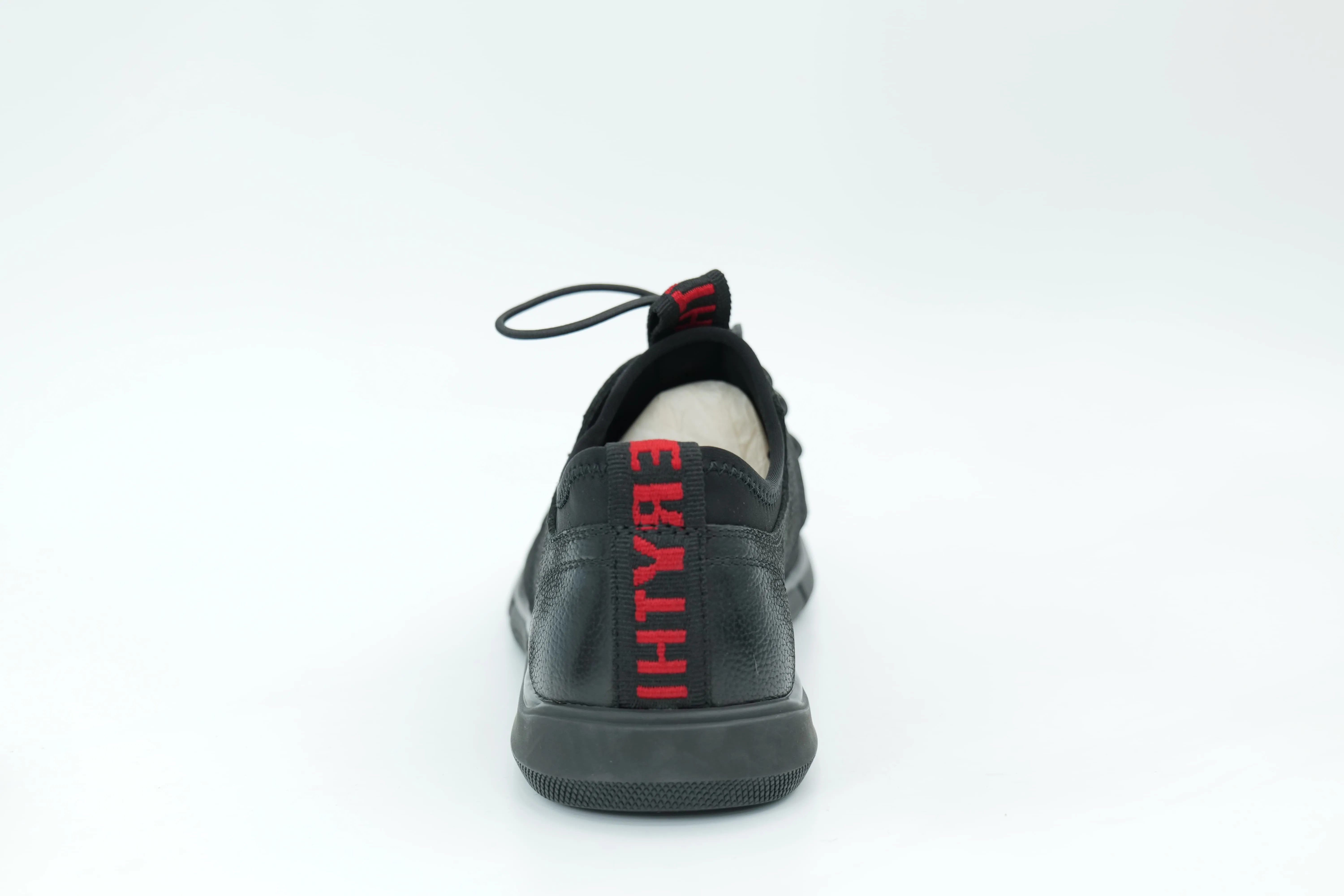 Casual shoes