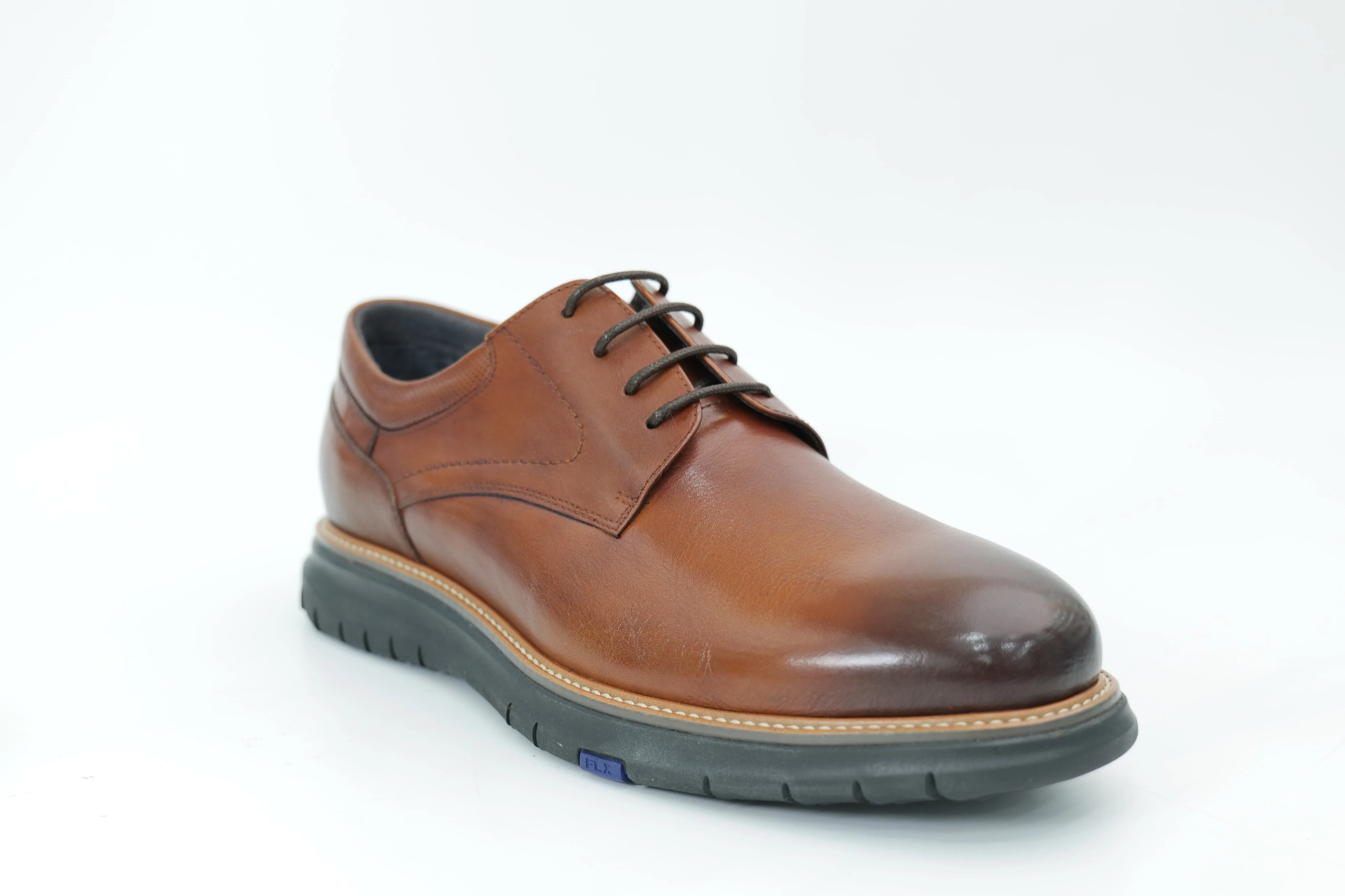 Casual shoes