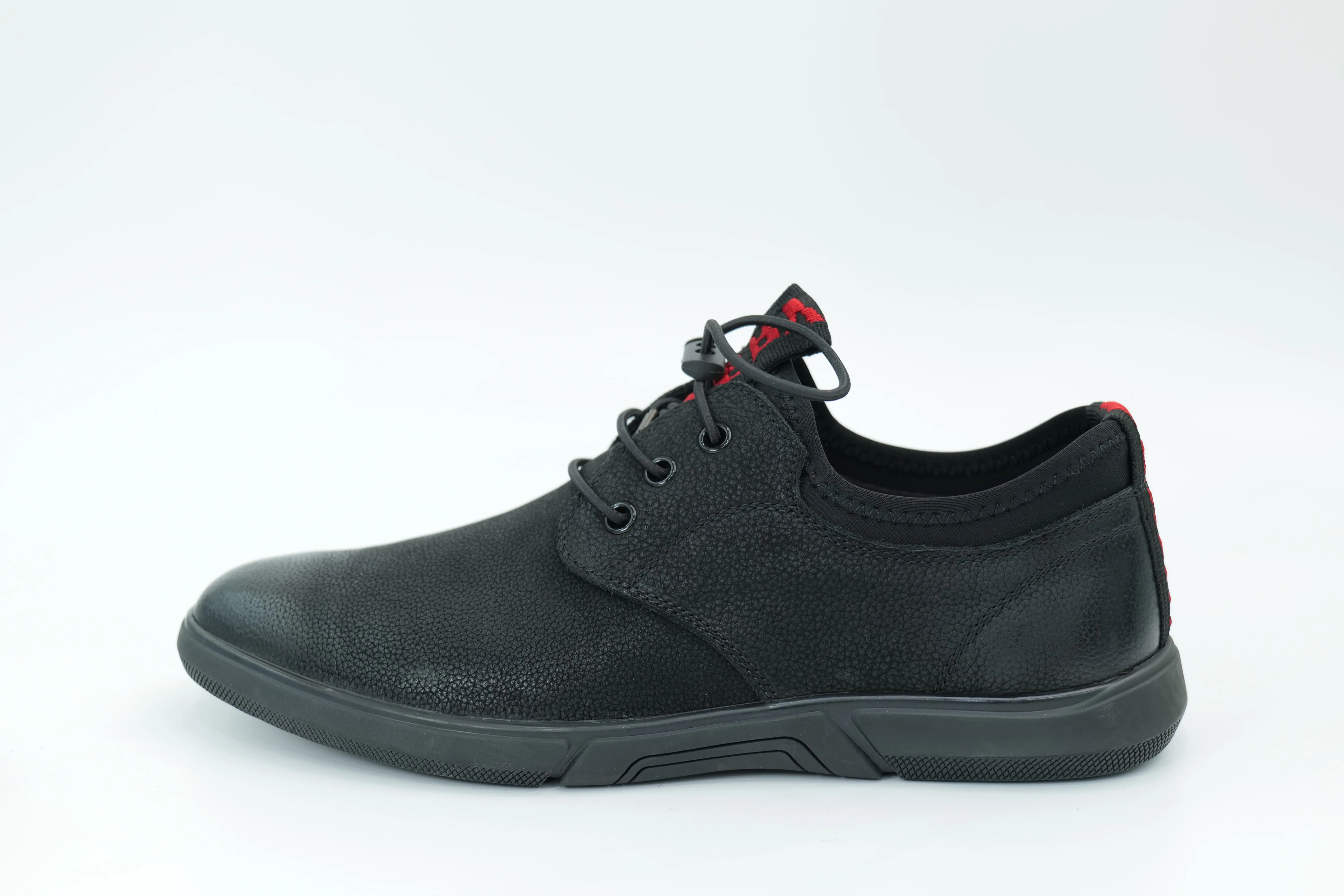Casual shoes