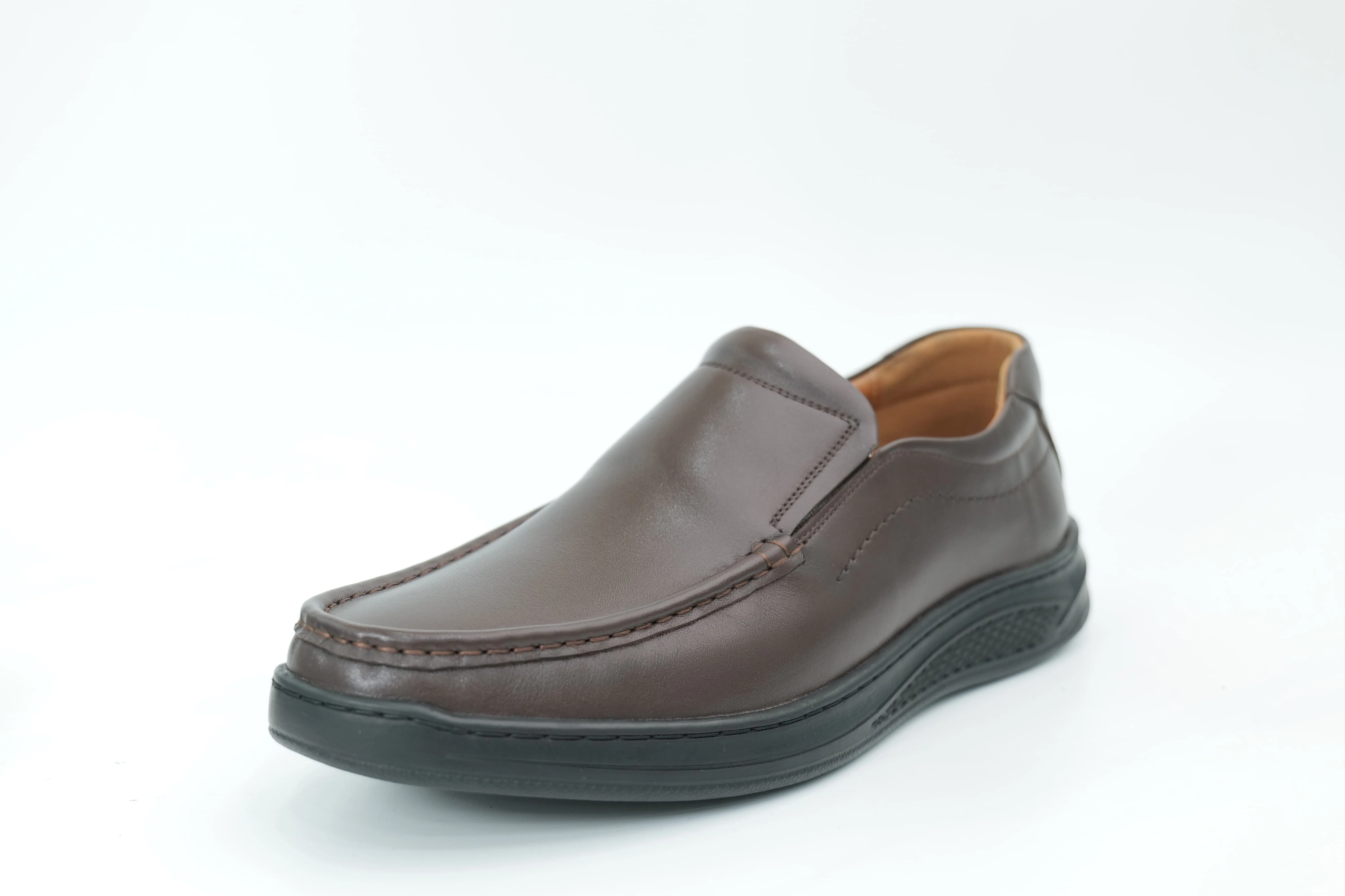 Casual shoes