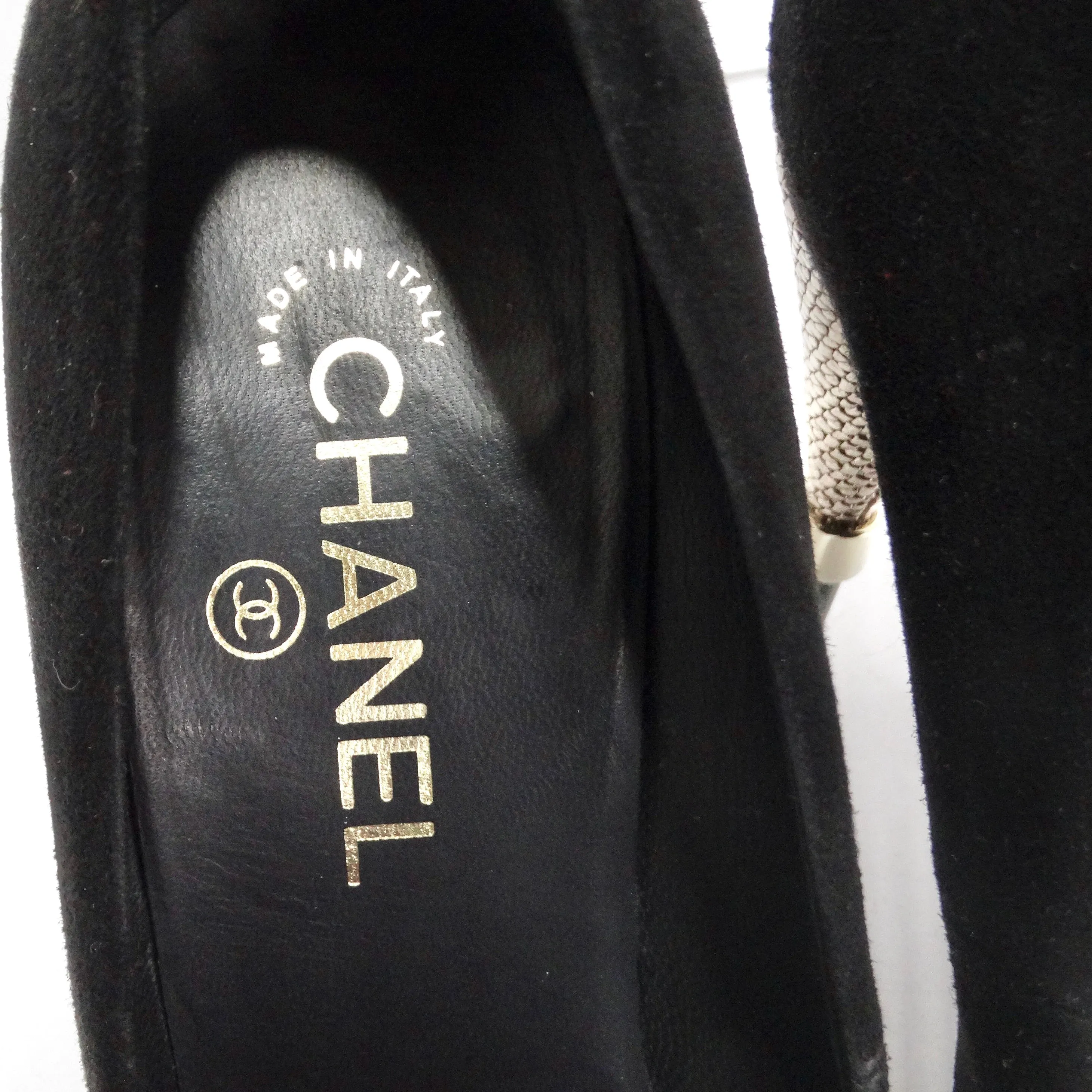 Chanel 2016 Suede Pumps