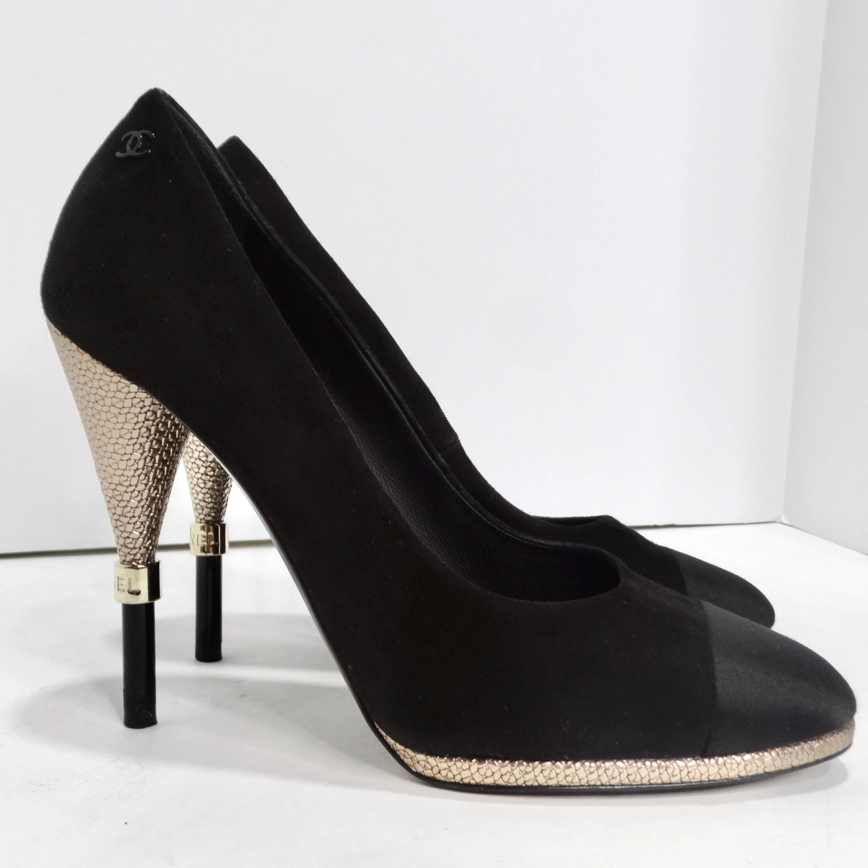 Chanel 2016 Suede Pumps