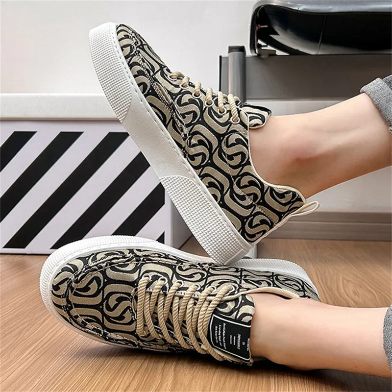Cloud Embroidery Cozy Cotton Cloth Casual Shoes for Men