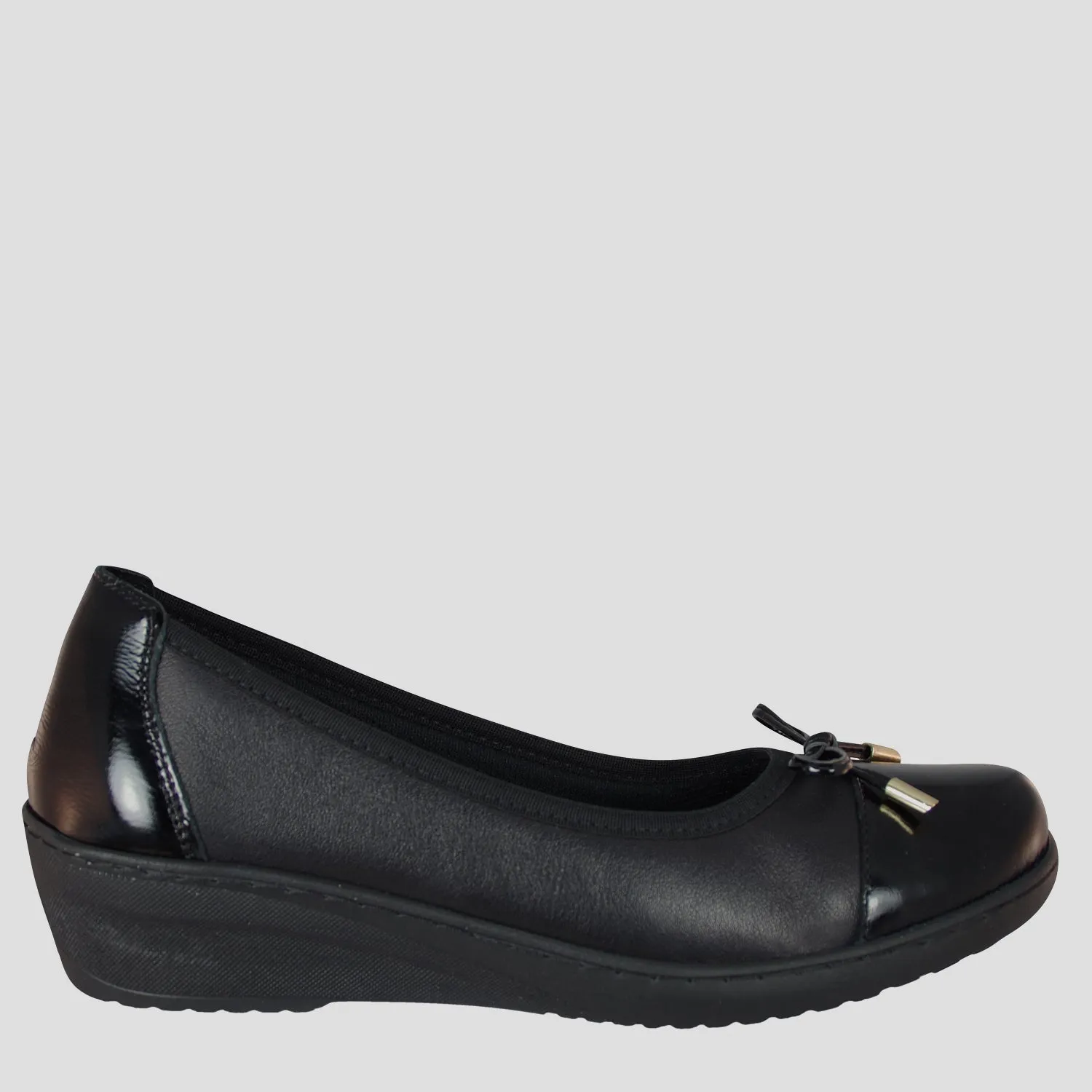 CP243 - BLACK LEATHER