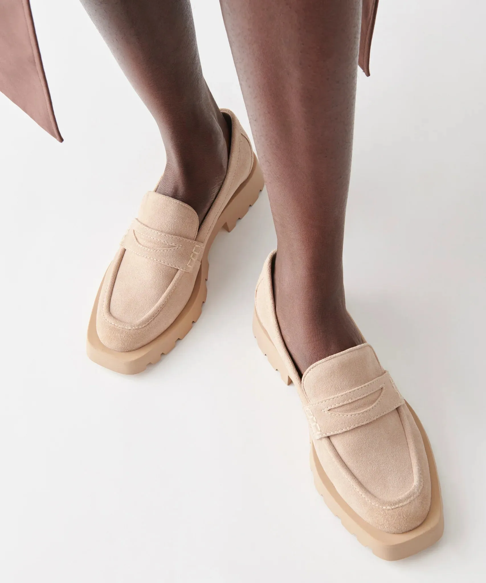 Dolce Vita Elias in Dune Suede