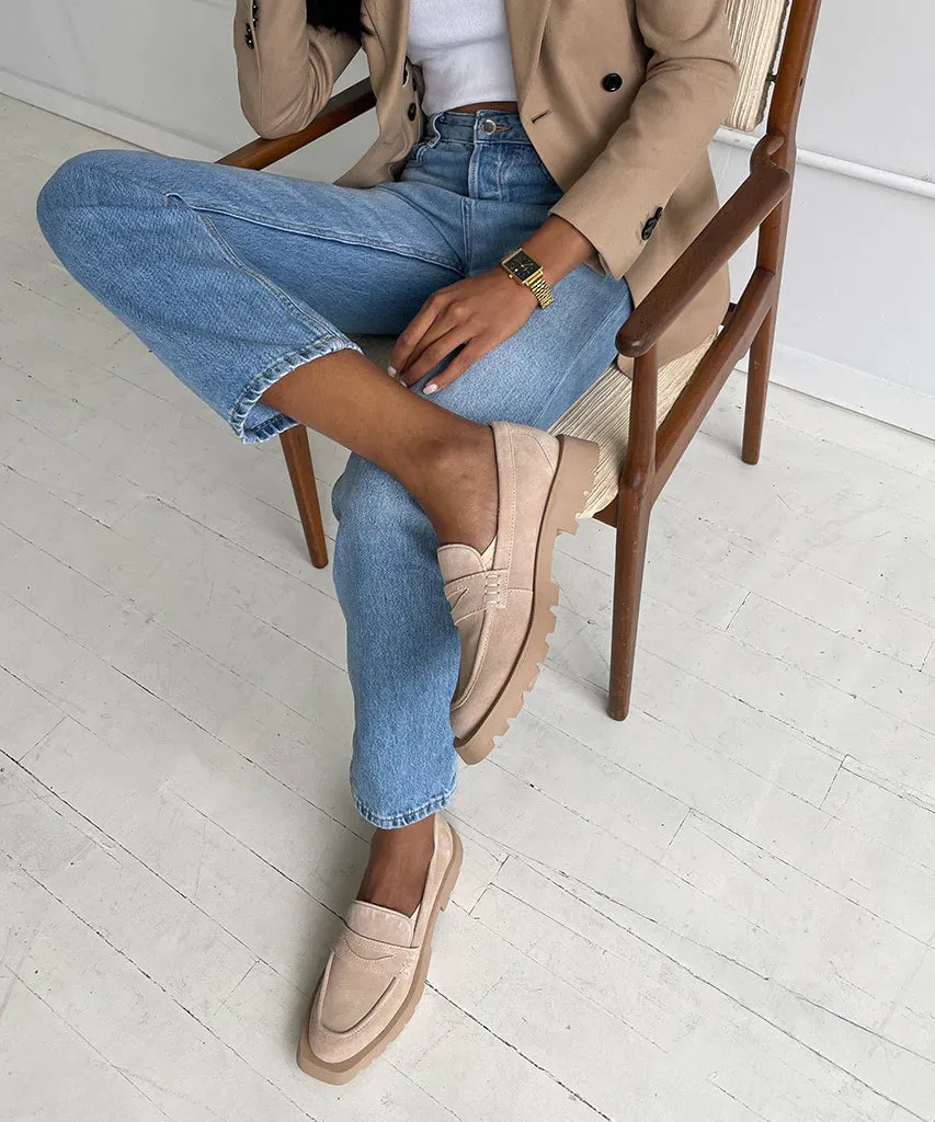 Dolce Vita Elias in Dune Suede
