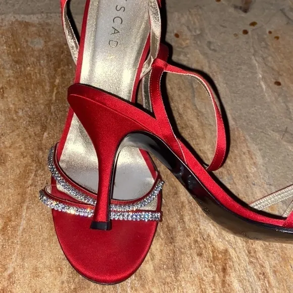 Escada Blair red satin rhinestone heels Made in Italy🇮🇹