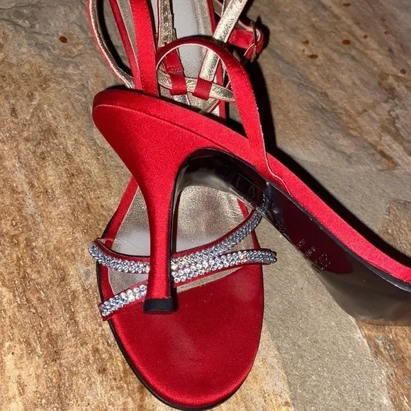 Escada Blair red satin rhinestone heels Made in Italy🇮🇹