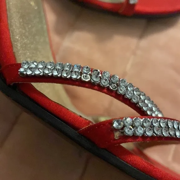 Escada Blair red satin rhinestone heels Made in Italy🇮🇹