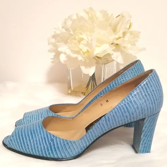 Etienne Aigner Dance Blue Leather Peeptoe Pumps Chunky Heel Made in Spain Sz 6M