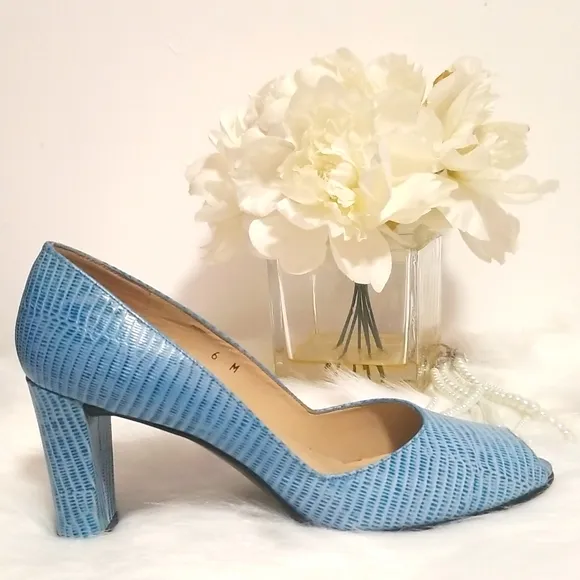 Etienne Aigner Dance Blue Leather Peeptoe Pumps Chunky Heel Made in Spain Sz 6M