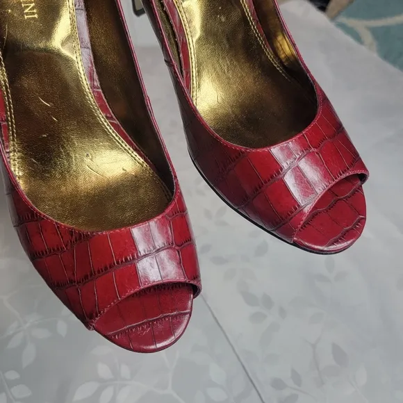 EUC Enzo Angiolini Red Patent Leather Peep Toe Stiletto‎ High Heels Pumps 10M