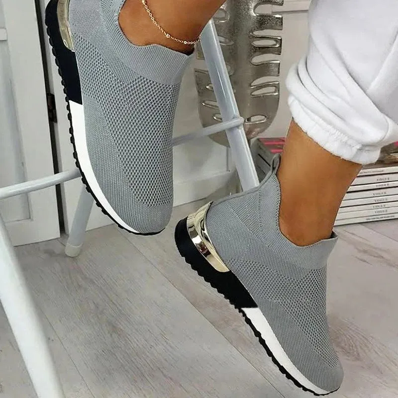 Fashionable supportive orthopedic footwear