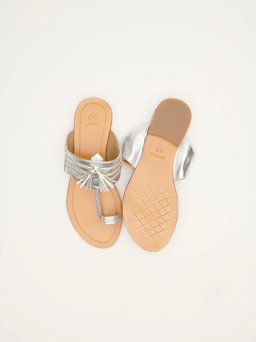 FLAT TASSEL KOHLAPURI