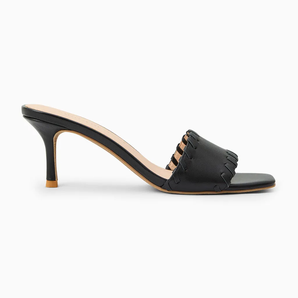 Flora Kitten Heel