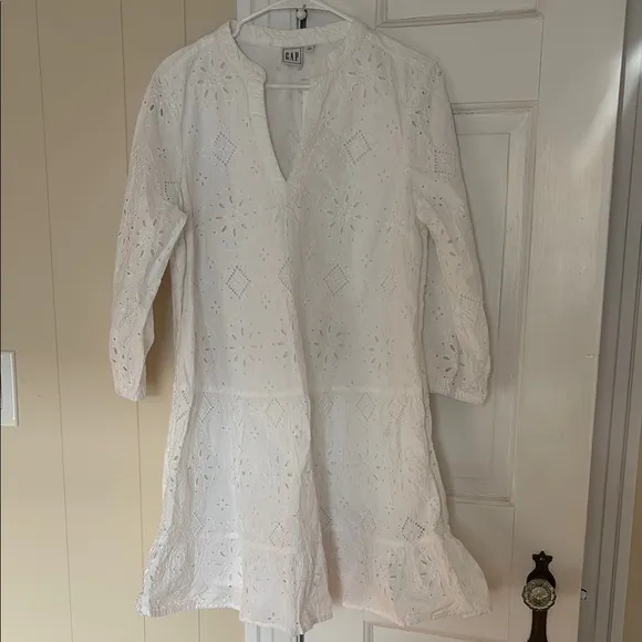 GAP White Ruffled A-line Dress with V-neck