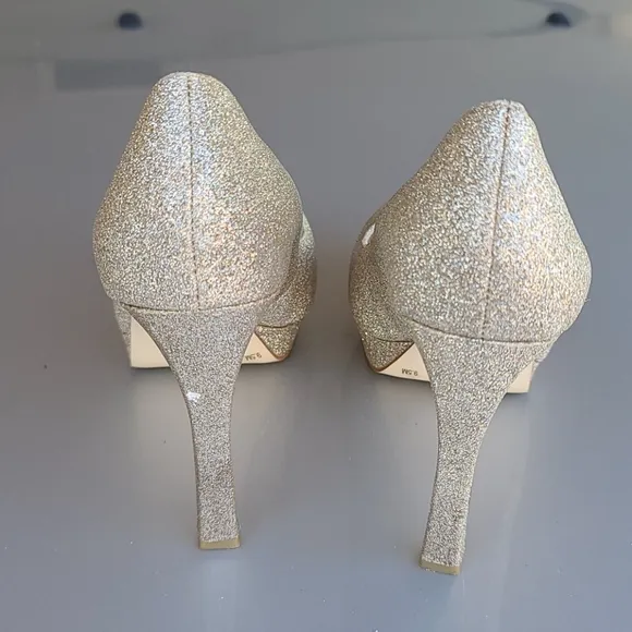 Gianni Bini Jeanna Champagne Gold Glitter Platform Heels Pumps 9.5