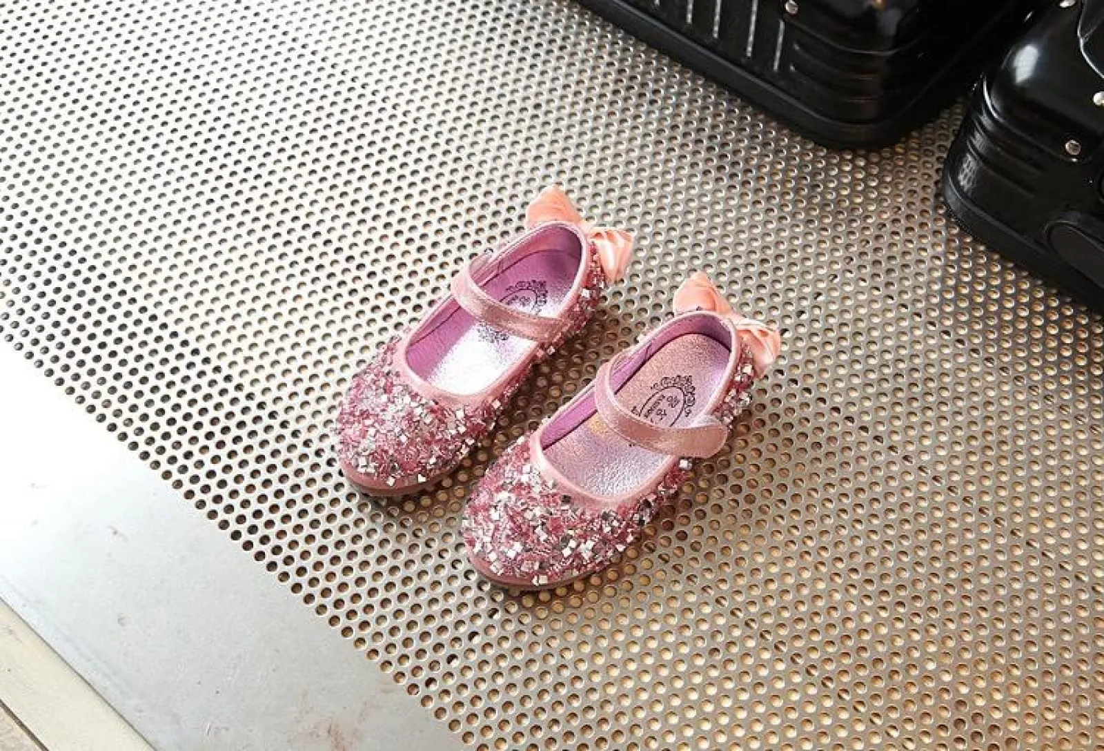 Gold / Silver / Pink Leather Bow Sequin Flower Girl Shoes Wedding Party Princess Shoes