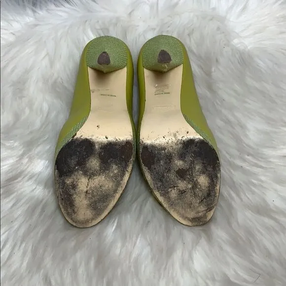 Hale Bob Green Flower  Platform Heels Size 6.5