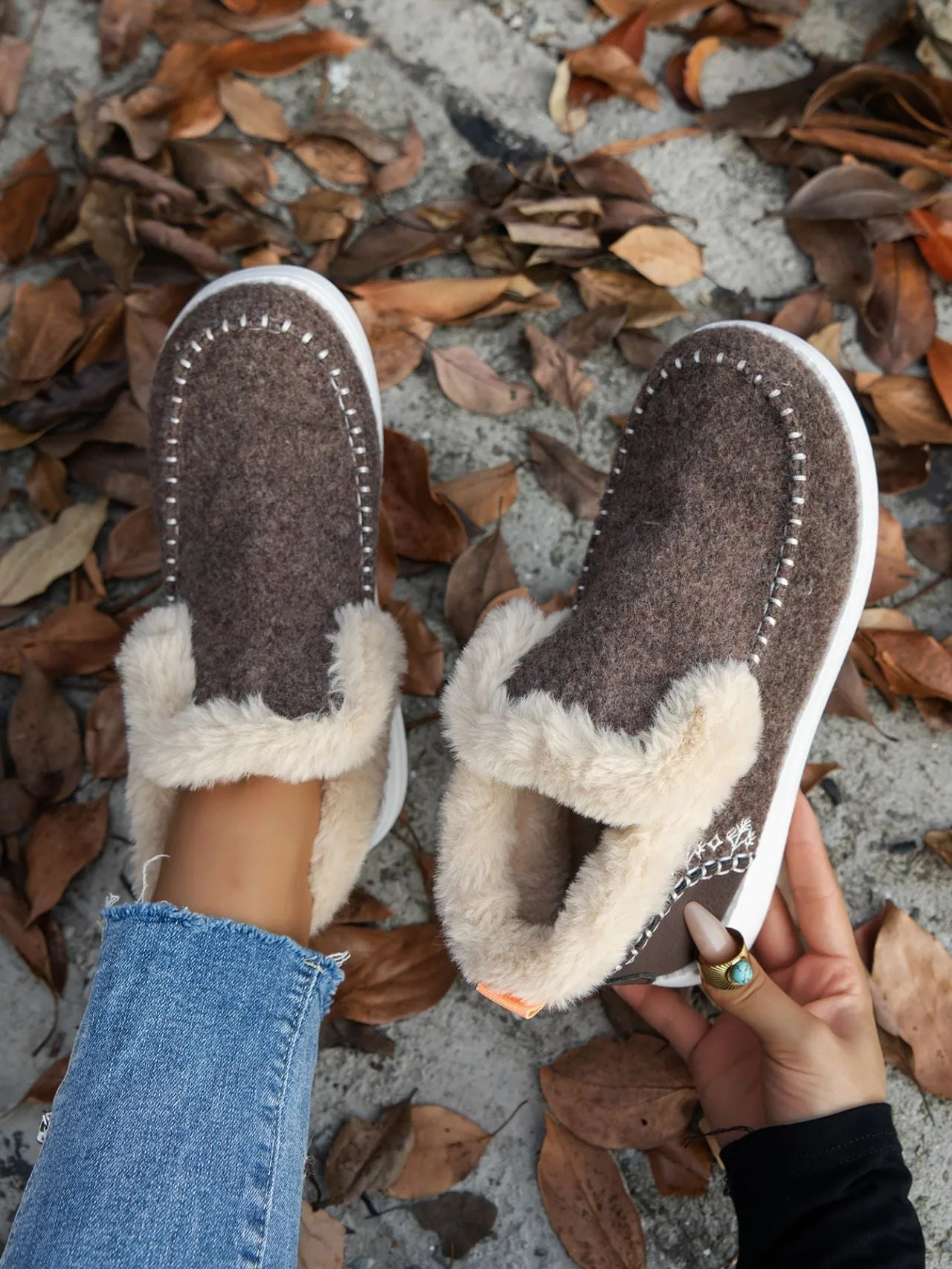 Hazel Blues® |  Furry Suede Round Toe Flat Sneakers