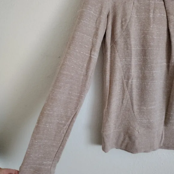 Holding Horses Anthropologie tan lightweight asymmetrical sweater size Small