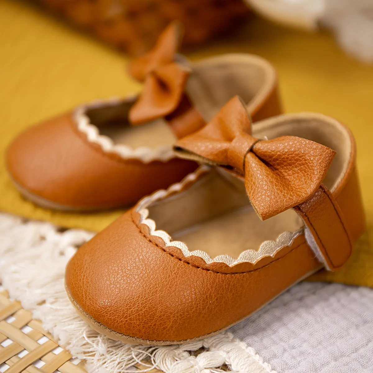 Infant Baby Girls Princess Mary Jane Flats with Soft-soled Anti-slip Design