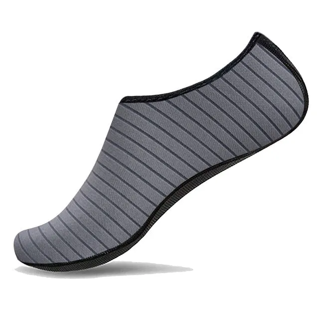 JACKSHIBO Summer Water Shoes Men Swimming Shoes Aqua Beach