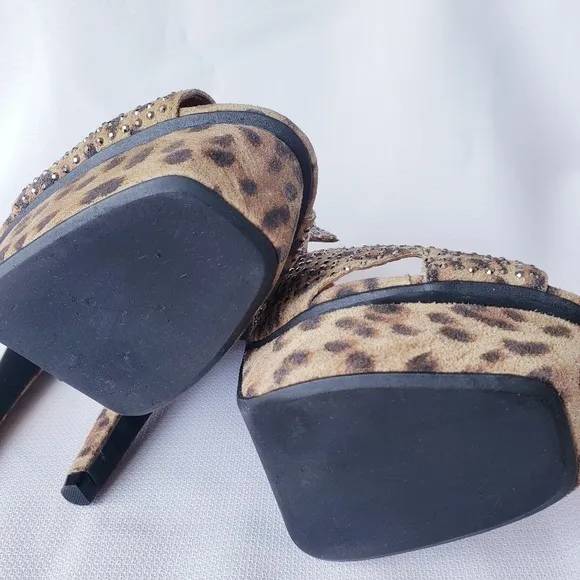 ⤵️Jeffrey Campbell Handmade Ibiza Last studded animal fur like heels *Size 6