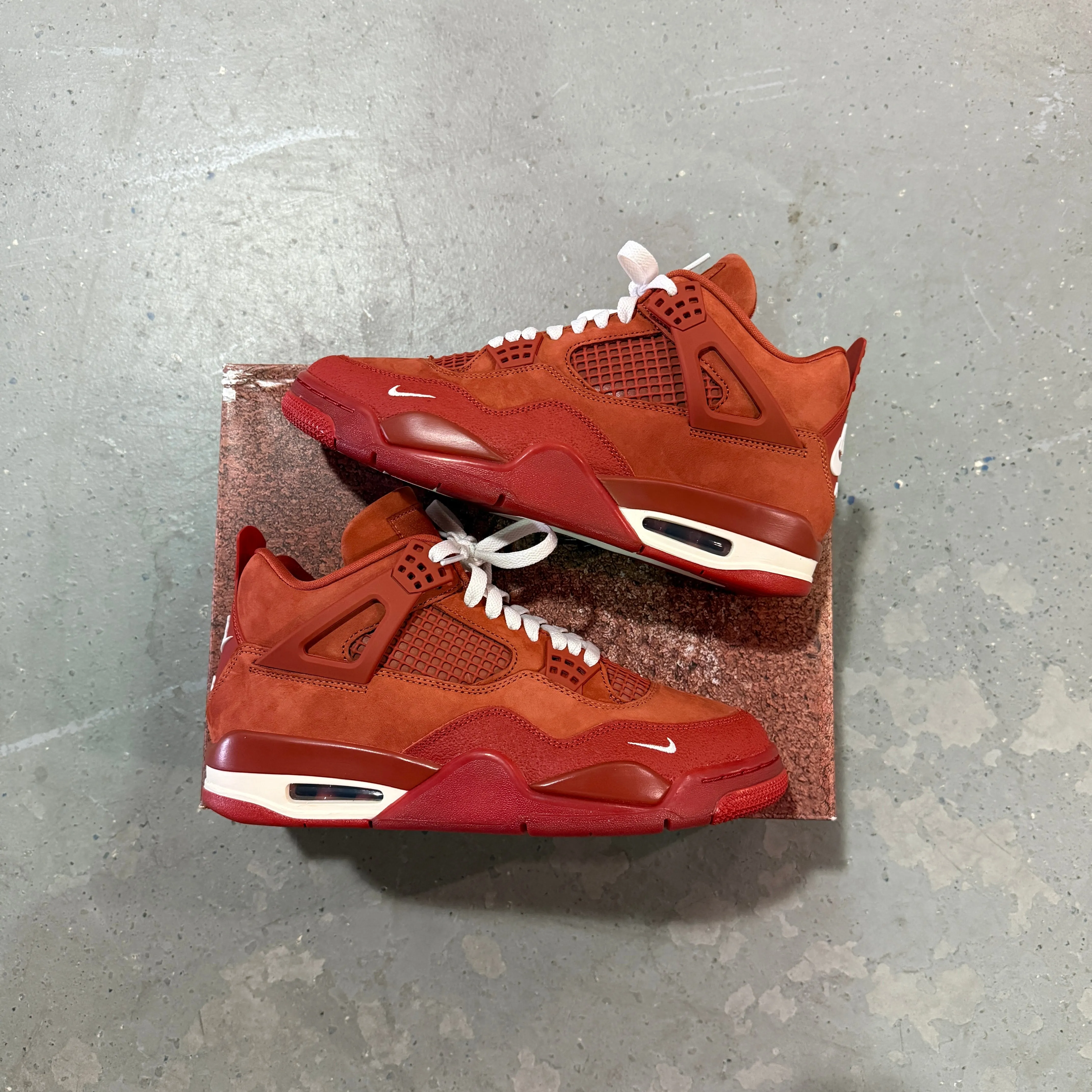 Jordan 4 Nigel Sylvestor Brick by Brick *pre-owned* (SIZE 9) *excluded from discount*
