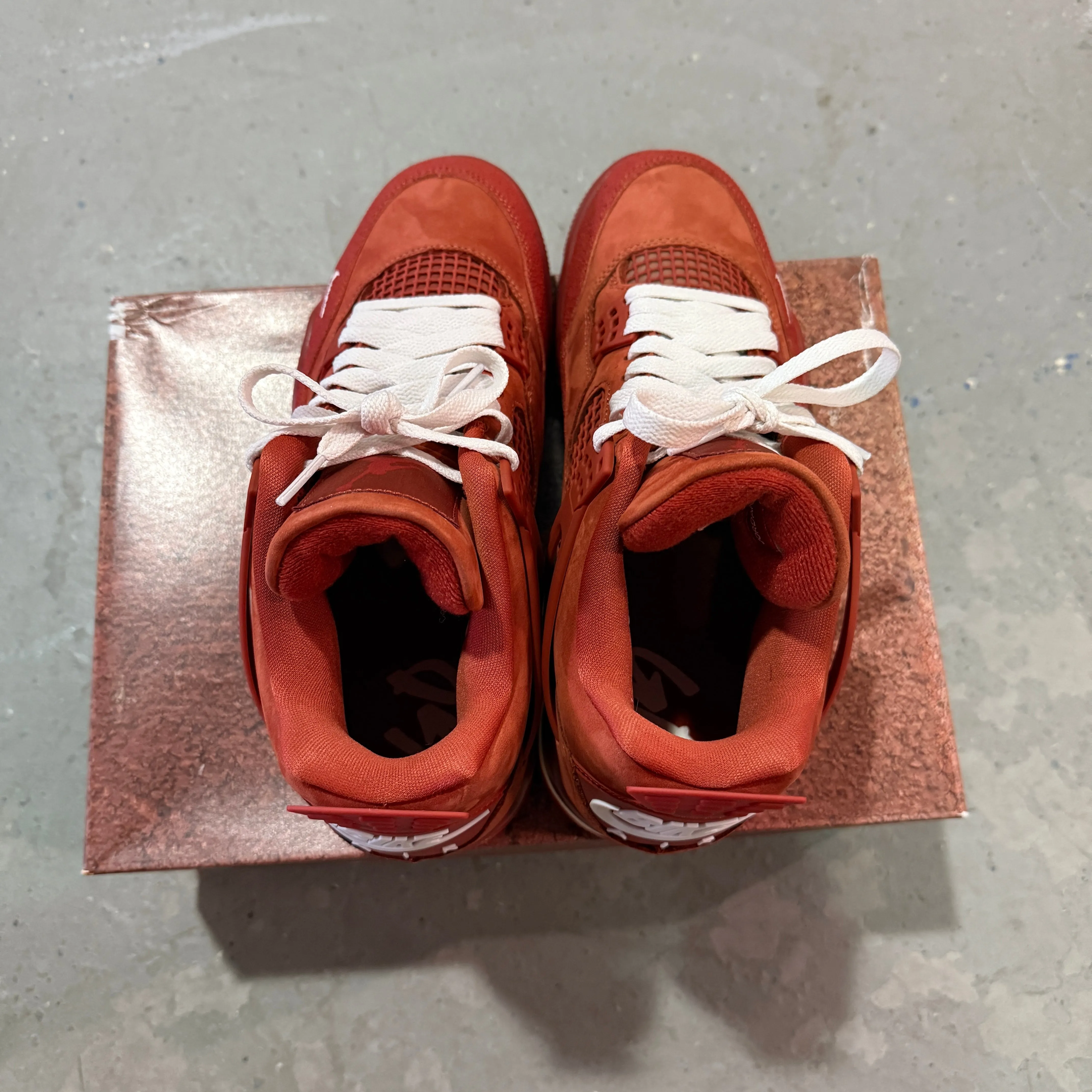 Jordan 4 Nigel Sylvestor Brick by Brick *pre-owned* (SIZE 9) *excluded from discount*