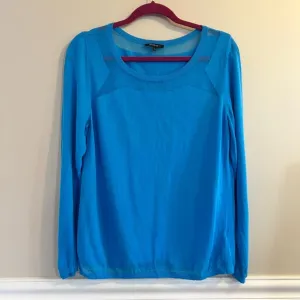 Lafayette 148 New York Lightweight Sweater in Blue, size Large.