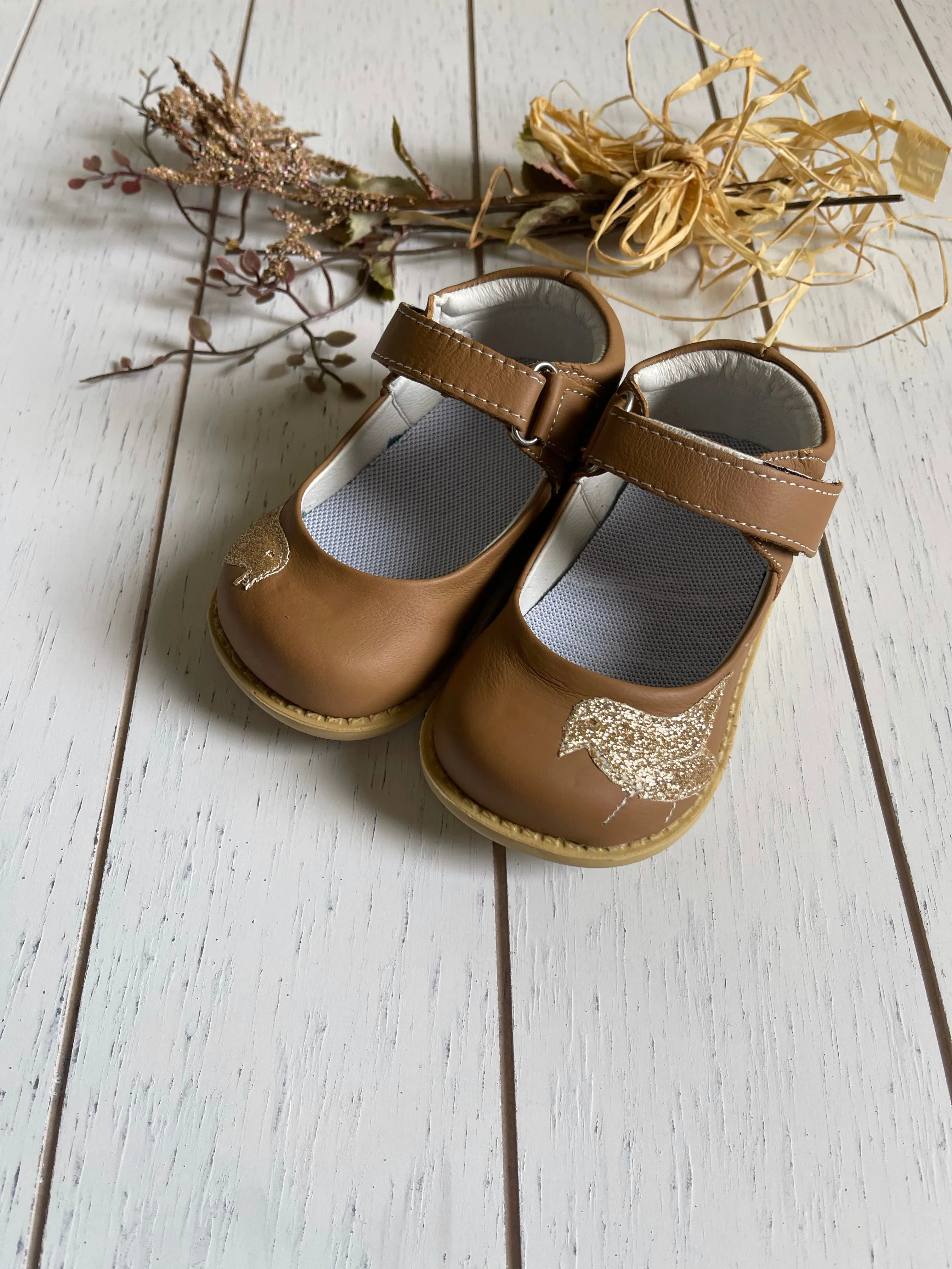 Leather bird strap girl shoes