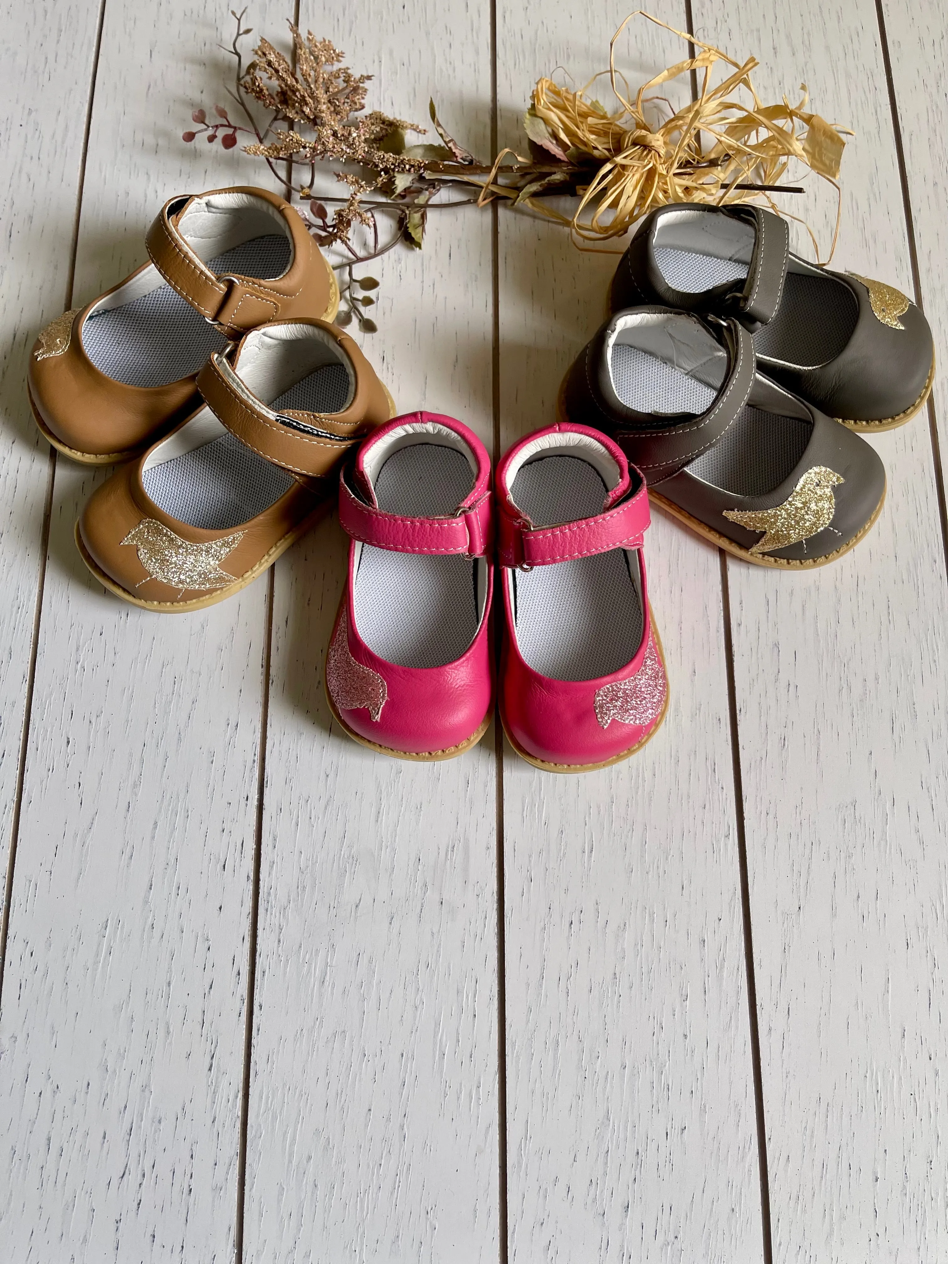 Leather bird strap girl shoes