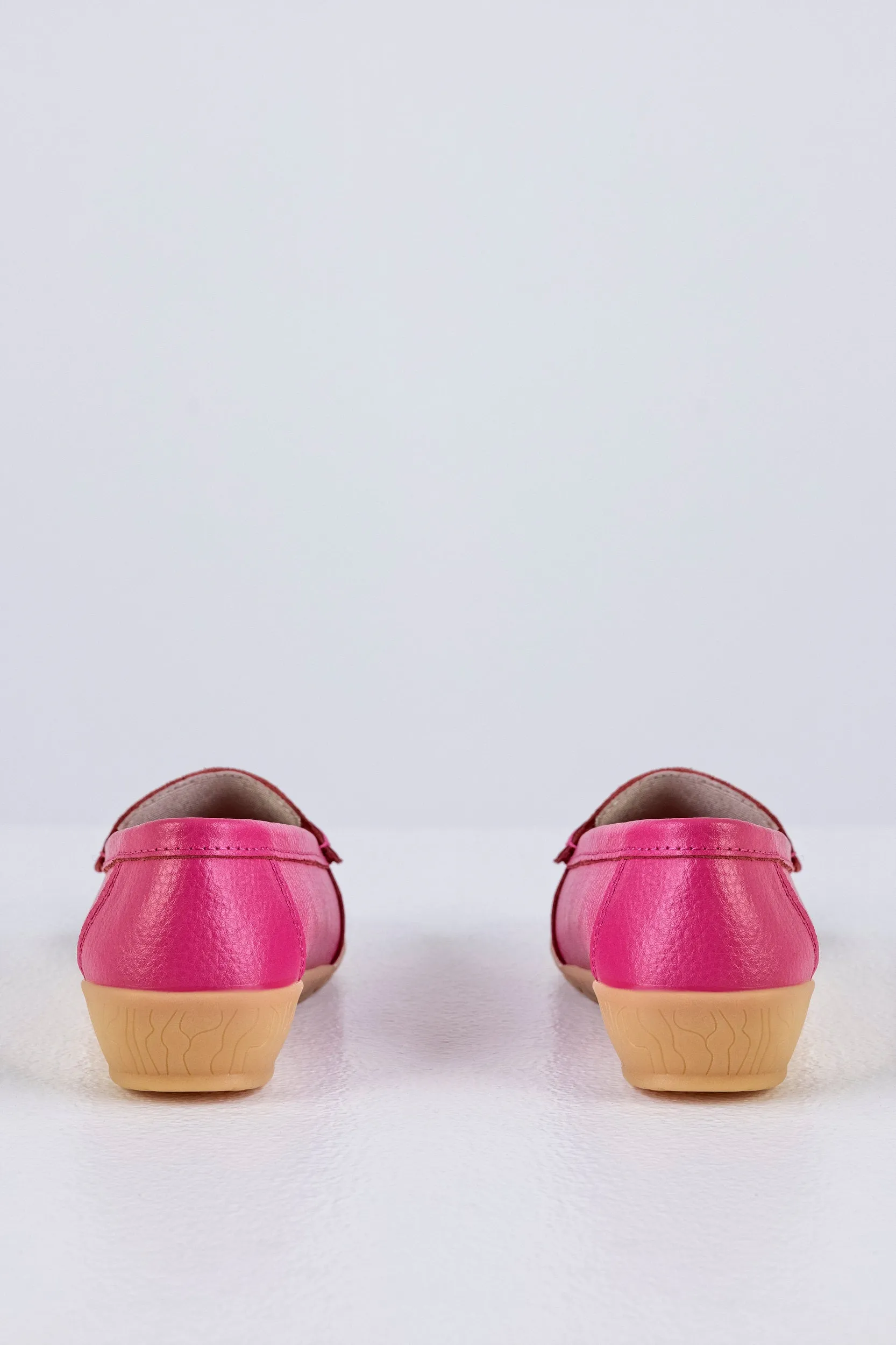 Leather moccasins with tassels