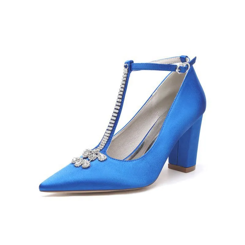 Leather Pump with Chain and Crystal Accent