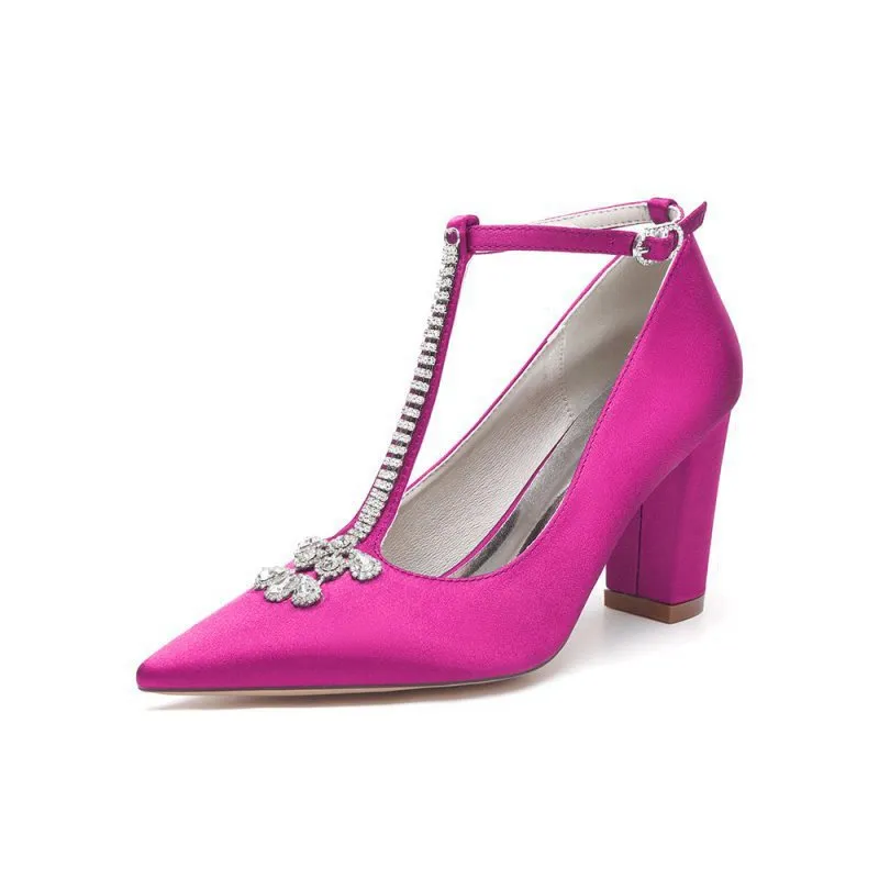 Leather Pump with Chain and Crystal Accent