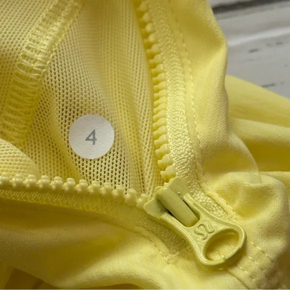 Lululemon Street To Studio Jacket Yellow Women’s Size 4 Hooded