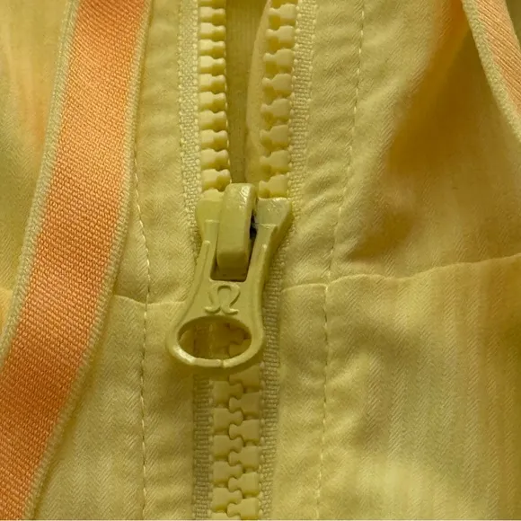 Lululemon Street To Studio Jacket Yellow Women’s Size 4 Hooded
